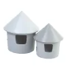 Adăpătoarea pentru porumbei la 2l model belgian este foarte simplă de utilizat, capacul este demontabil. Plasticul foarte rezistent face adăpătoarea durabilă în timp și foarte simplă de curățat și dezinfectat. Culoarea este NEAGRĂ poza este cu titlu informativ. Dimensiune: ø24,6x27,4 Capacitate: 2l