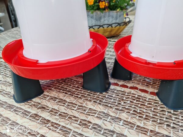 Adapatoare cu picioare pentru gaini 6 l